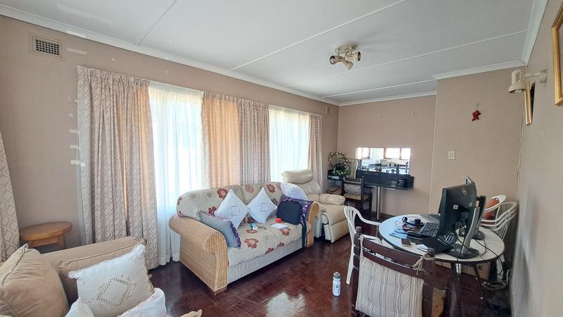 To Let 3 Bedroom Property for Rent in Overport KwaZulu-Natal