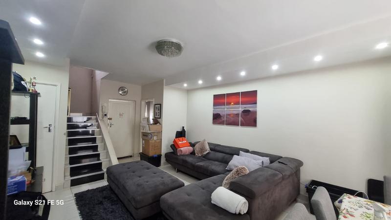 To Let 3 Bedroom Property for Rent in Overport KwaZulu-Natal