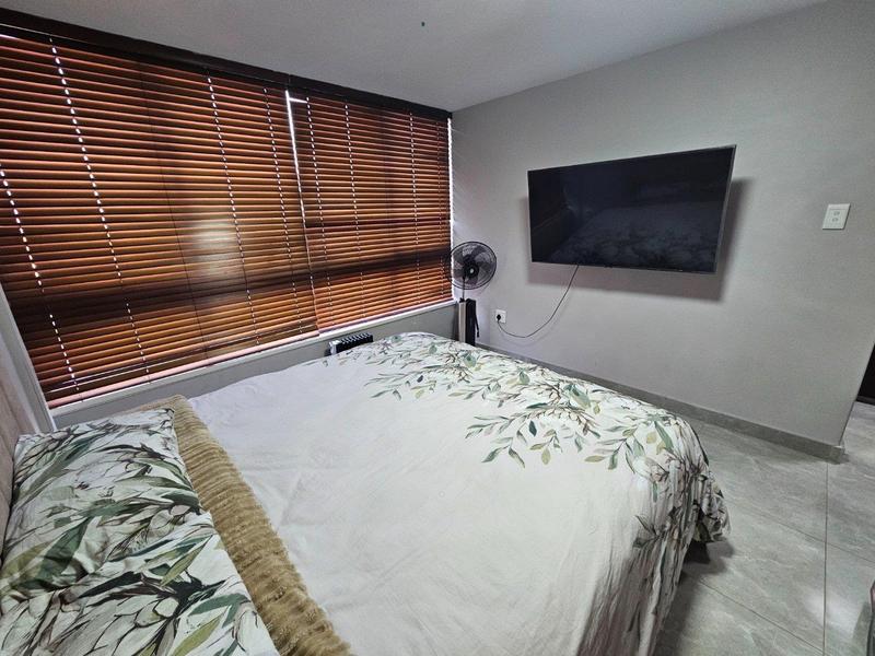 2 Bedroom Property for Sale in Essenwood KwaZulu-Natal