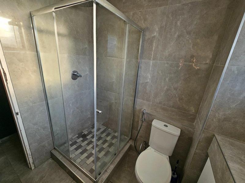 2 Bedroom Property for Sale in Essenwood KwaZulu-Natal