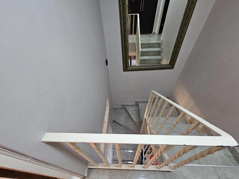 2 Bedroom Property for Sale in Essenwood KwaZulu-Natal