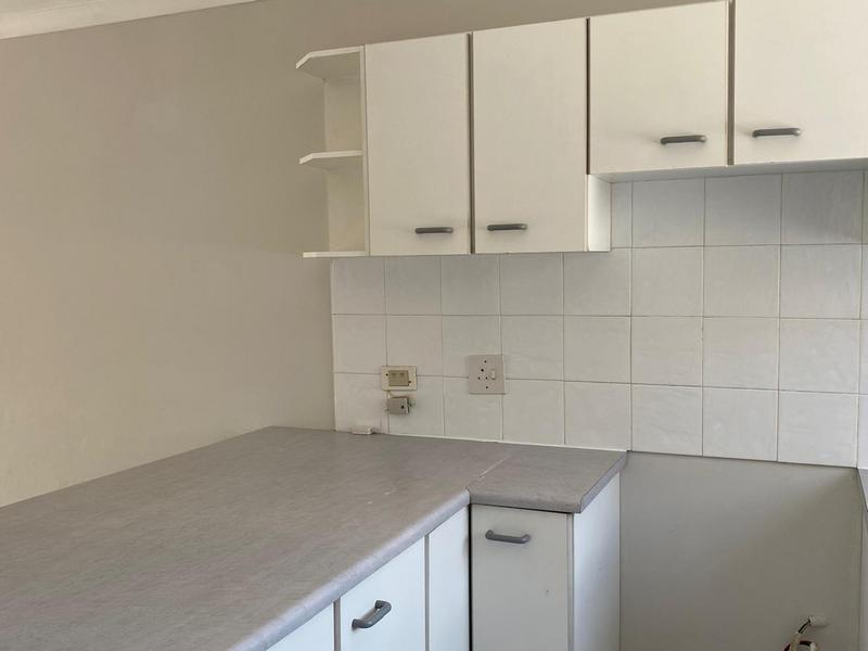 2 Bedroom Property for Sale in Glenwood KwaZulu-Natal