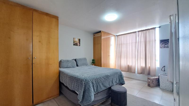 2 Bedroom Property for Sale in Morningside KwaZulu-Natal