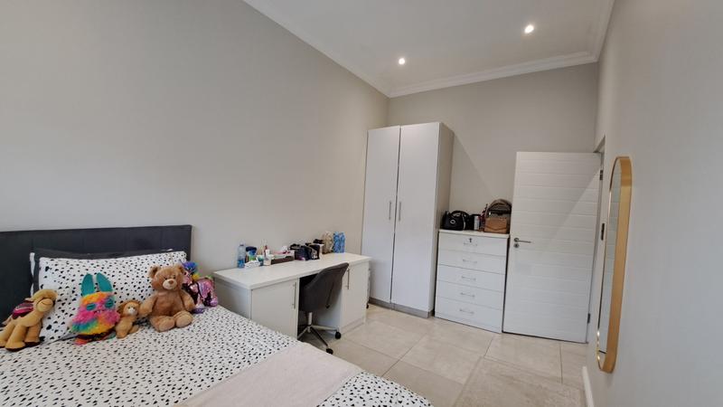 4 Bedroom Property for Sale in Morningside KwaZulu-Natal