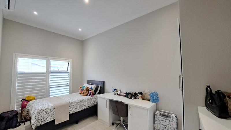 4 Bedroom Property for Sale in Morningside KwaZulu-Natal