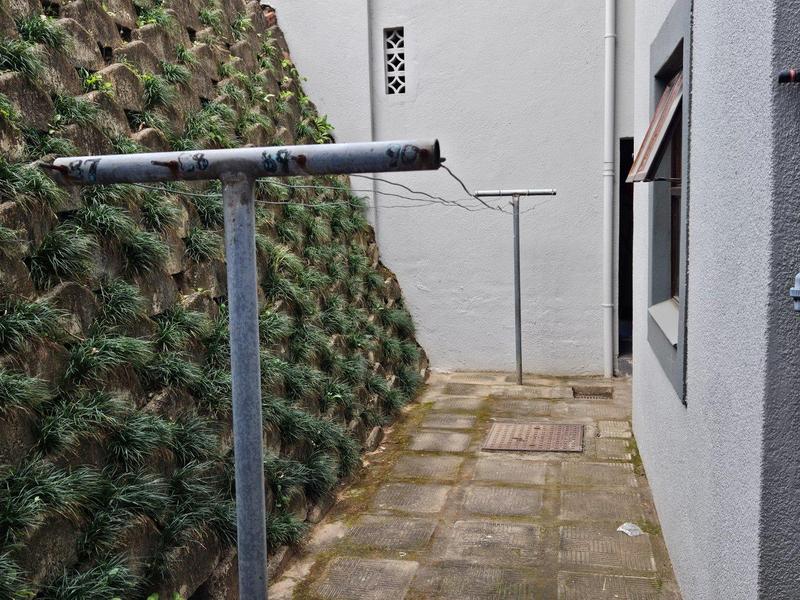 1 Bedroom Property for Sale in Overport KwaZulu-Natal