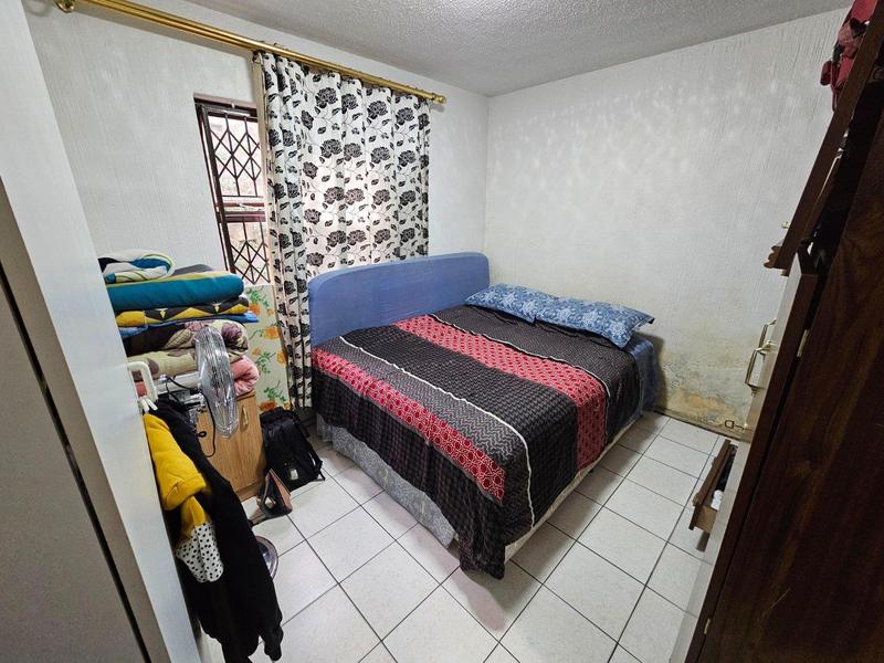 1 Bedroom Property for Sale in Overport KwaZulu-Natal