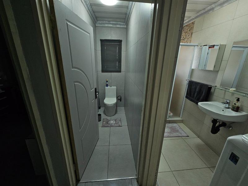 4 Bedroom Property for Sale in Sydenham KwaZulu-Natal