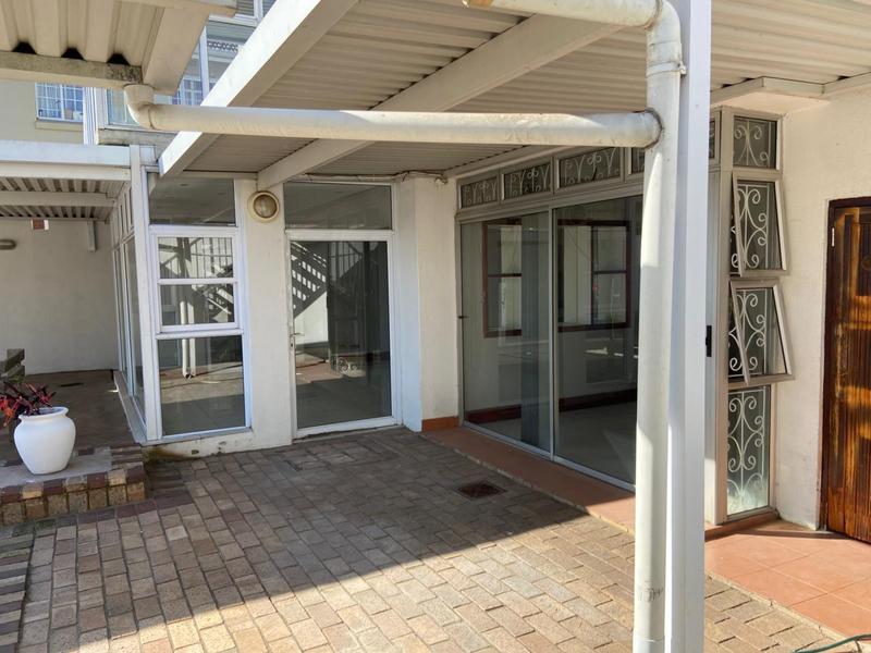8 Bedroom Property for Sale in Sydenham KwaZulu-Natal
