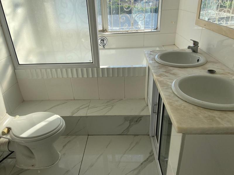 8 Bedroom Property for Sale in Sydenham KwaZulu-Natal