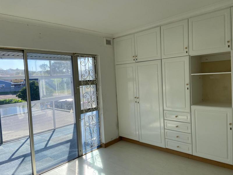 8 Bedroom Property for Sale in Sydenham KwaZulu-Natal