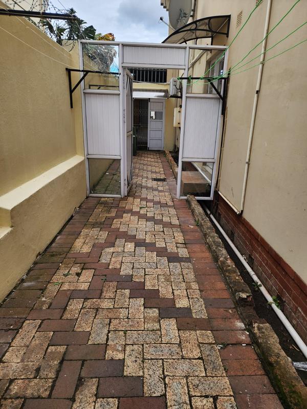 8 Bedroom Property for Sale in Sydenham KwaZulu-Natal