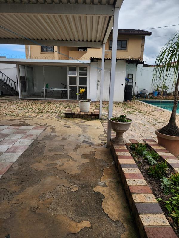 8 Bedroom Property for Sale in Sydenham KwaZulu-Natal