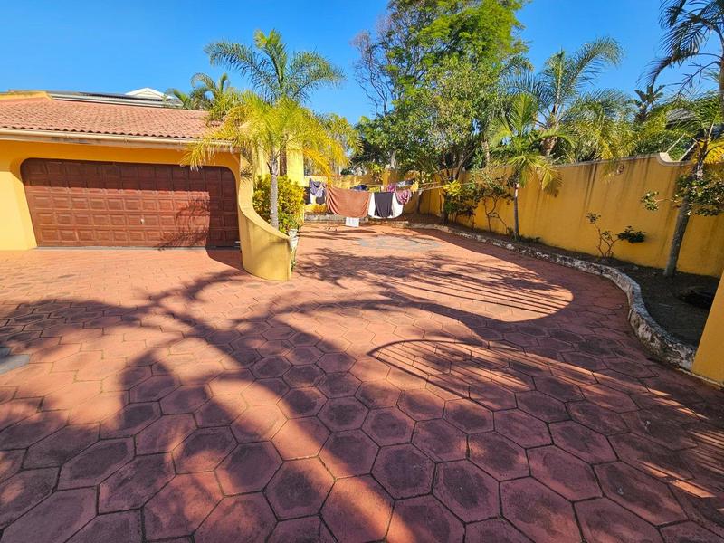 5 Bedroom Property for Sale in Umhlanga Ridge KwaZulu-Natal