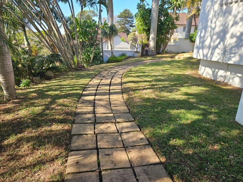 6 Bedroom Property for Sale in Beverley Hills KwaZulu-Natal