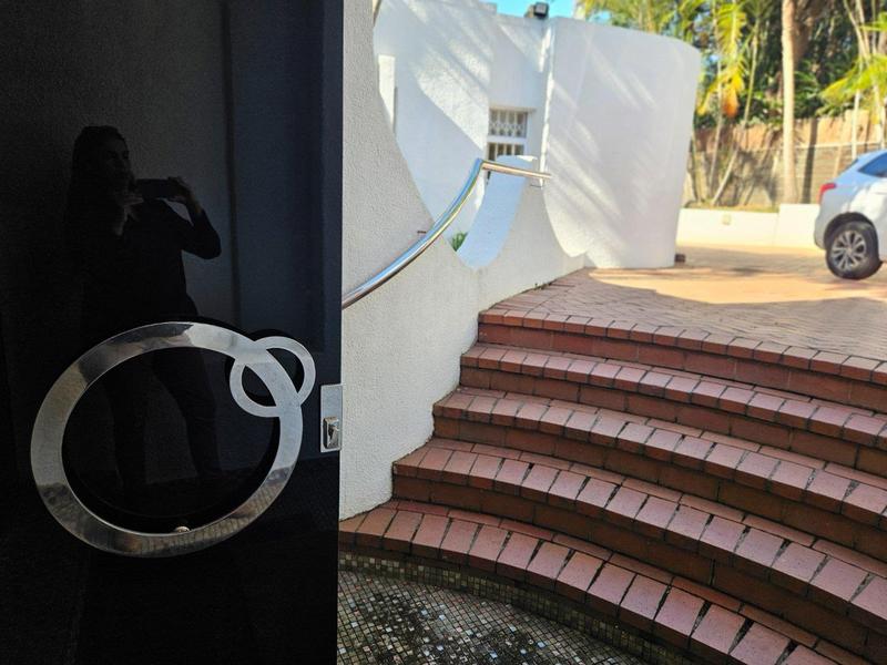 6 Bedroom Property for Sale in Beverley Hills KwaZulu-Natal