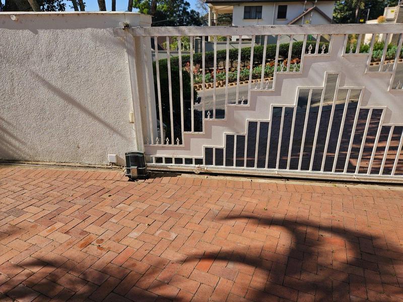 6 Bedroom Property for Sale in Beverley Hills KwaZulu-Natal