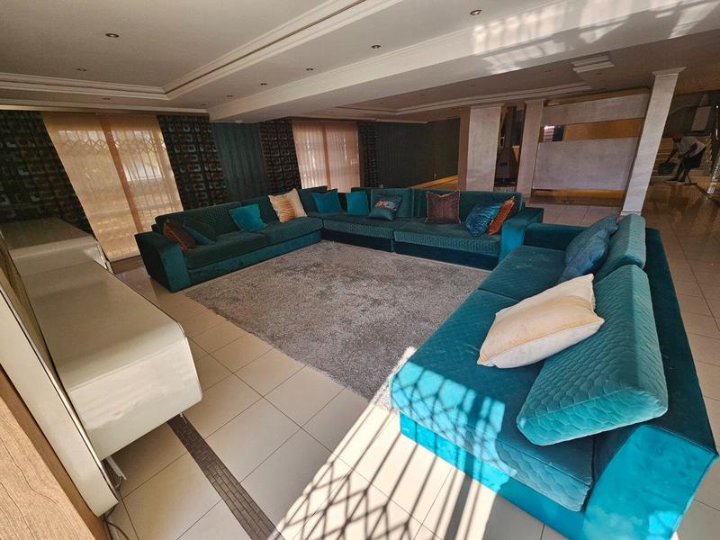 6 Bedroom Property for Sale in Beverley Hills KwaZulu-Natal