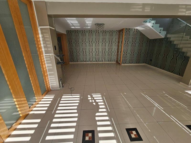 6 Bedroom Property for Sale in Beverley Hills KwaZulu-Natal