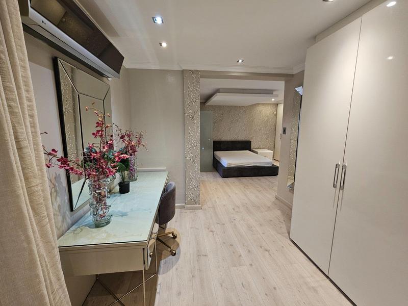 6 Bedroom Property for Sale in Beverley Hills KwaZulu-Natal