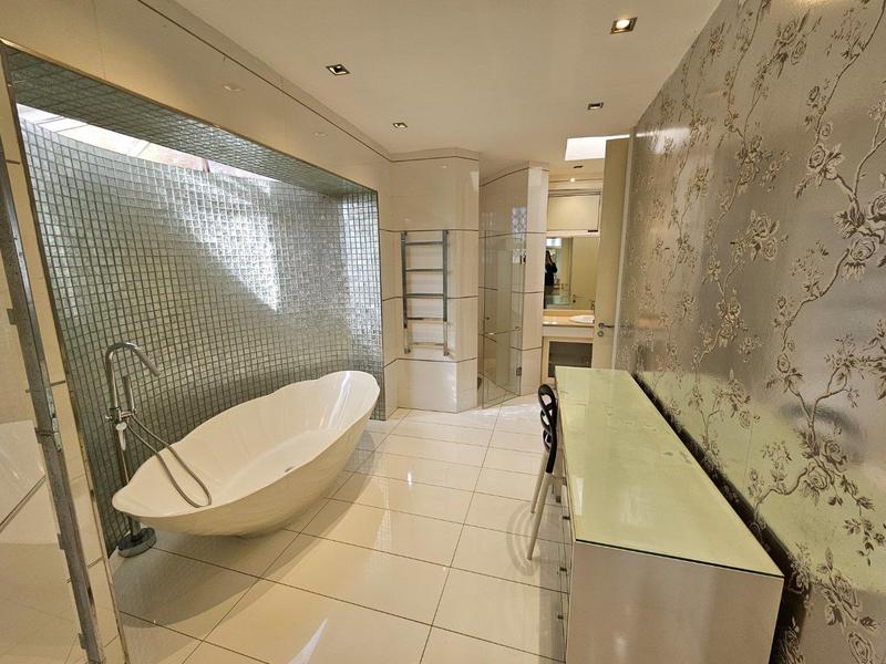 6 Bedroom Property for Sale in Beverley Hills KwaZulu-Natal