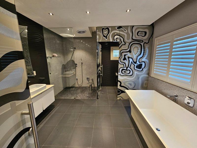 6 Bedroom Property for Sale in Beverley Hills KwaZulu-Natal