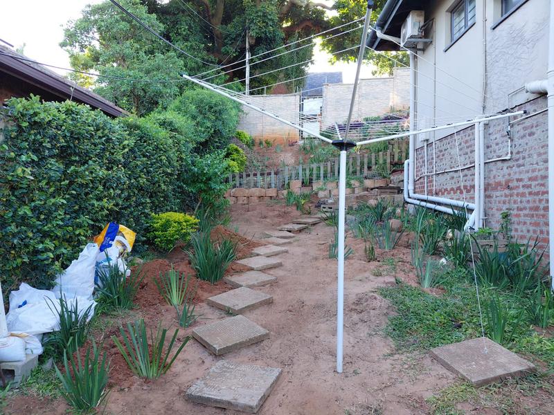 5 Bedroom Property for Sale in Umgeni Park KwaZulu-Natal