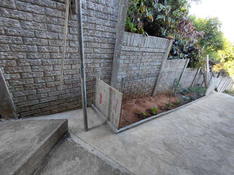 5 Bedroom Property for Sale in Umgeni Park KwaZulu-Natal