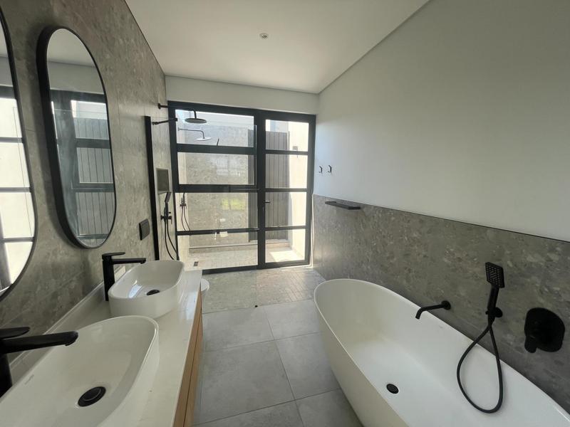 4 Bedroom Property for Sale in Elaleni Coastal Forest Estate KwaZulu-Natal