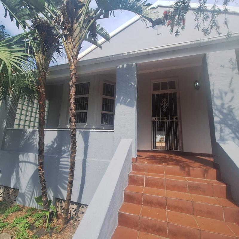To Let 2 Bedroom Property for Rent in Essenwood KwaZulu-Natal