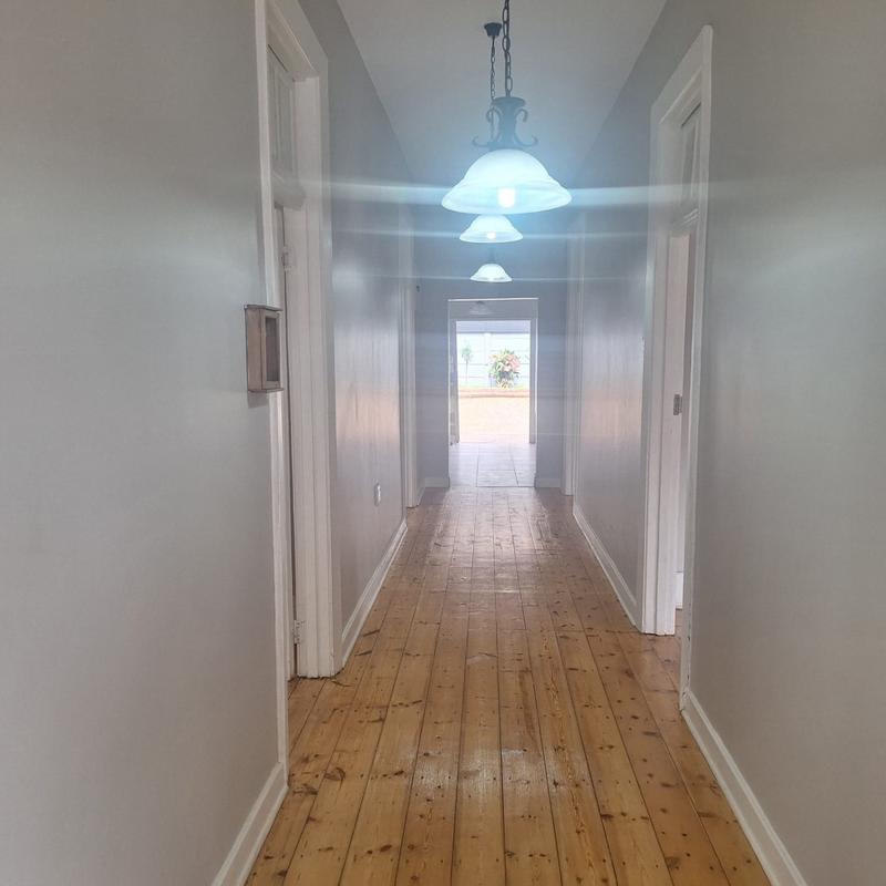 To Let 2 Bedroom Property for Rent in Essenwood KwaZulu-Natal