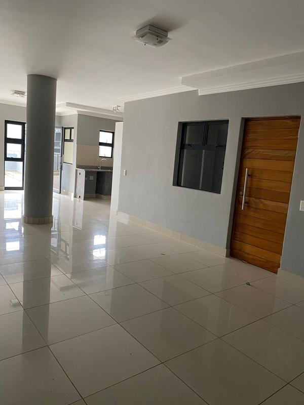 To Let 3 Bedroom Property for Rent in Umhlanga Ridge KwaZulu-Natal