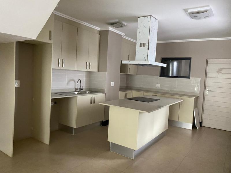 To Let 3 Bedroom Property for Rent in Umhlanga Ridge KwaZulu-Natal