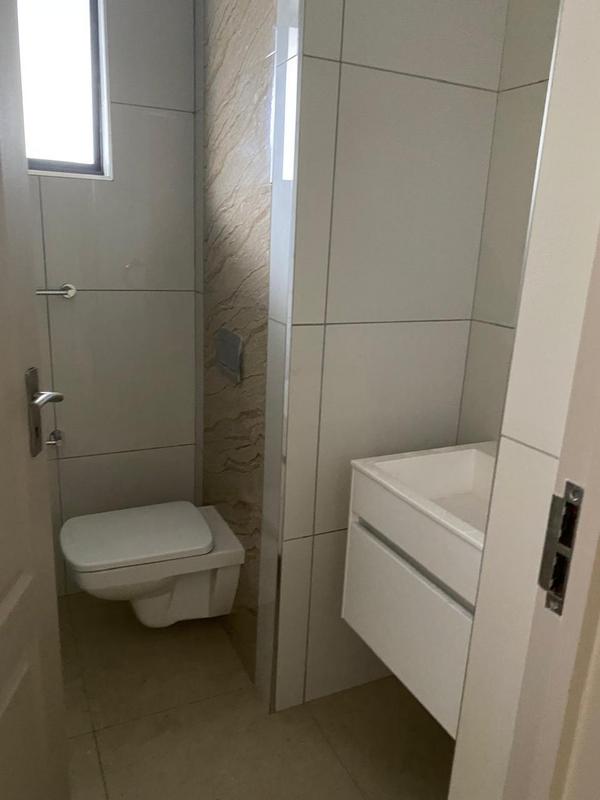 To Let 3 Bedroom Property for Rent in Umhlanga Ridge KwaZulu-Natal