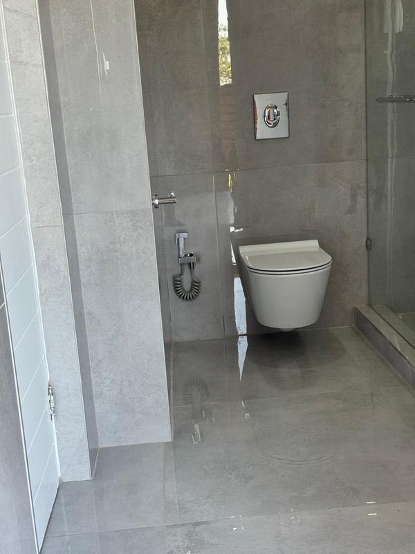 5 Bedroom Property for Sale in Umhlanga KwaZulu-Natal