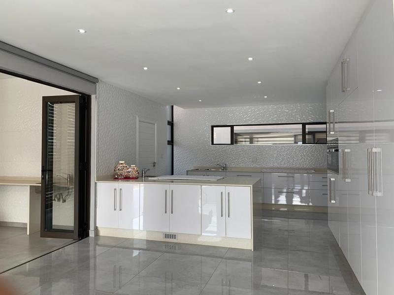 5 Bedroom Property for Sale in Umhlanga KwaZulu-Natal