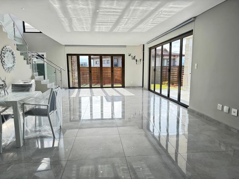 5 Bedroom Property for Sale in Umhlanga KwaZulu-Natal