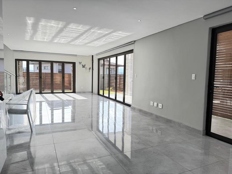 5 Bedroom Property for Sale in Umhlanga KwaZulu-Natal