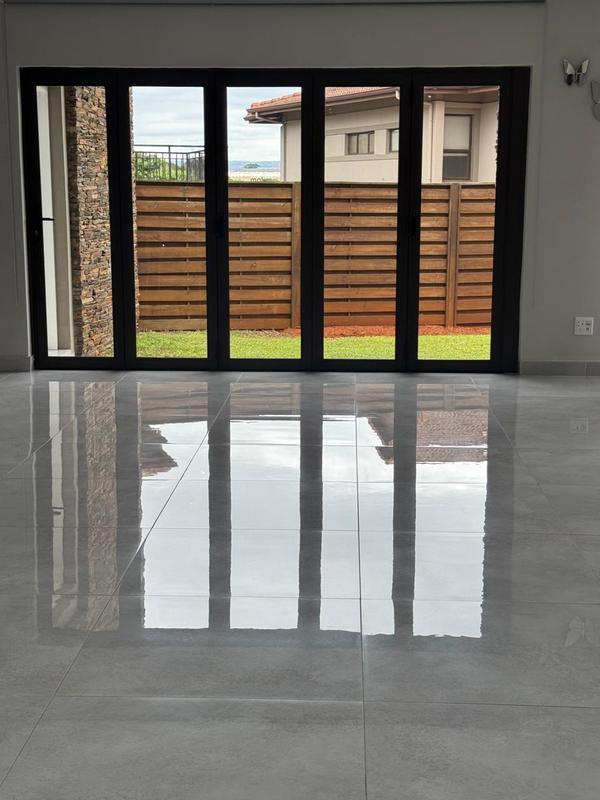 5 Bedroom Property for Sale in Umhlanga KwaZulu-Natal