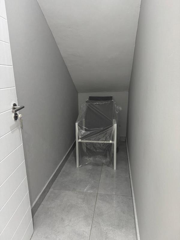 5 Bedroom Property for Sale in Umhlanga KwaZulu-Natal