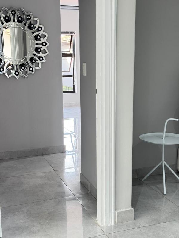 5 Bedroom Property for Sale in Umhlanga KwaZulu-Natal