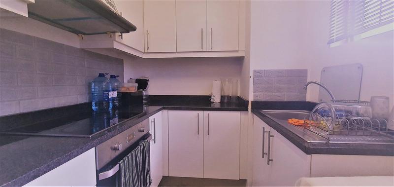 To Let 2 Bedroom Property for Rent in Essenwood KwaZulu-Natal