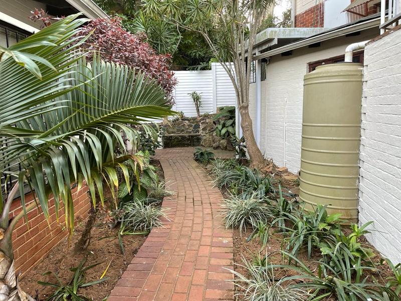 To Let 4 Bedroom Property for Rent in Westridge KwaZulu-Natal