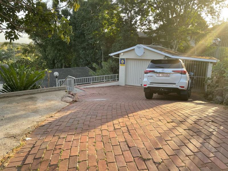 To Let 4 Bedroom Property for Rent in Westridge KwaZulu-Natal