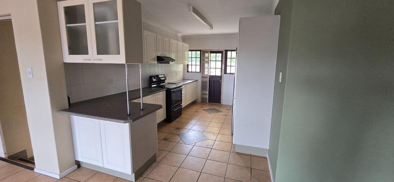 To Let 3 Bedroom Property for Rent in Durban North KwaZulu-Natal
