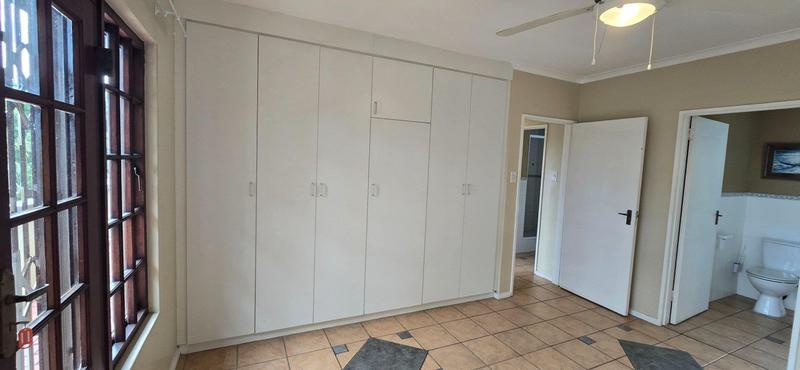 To Let 3 Bedroom Property for Rent in Durban North KwaZulu-Natal