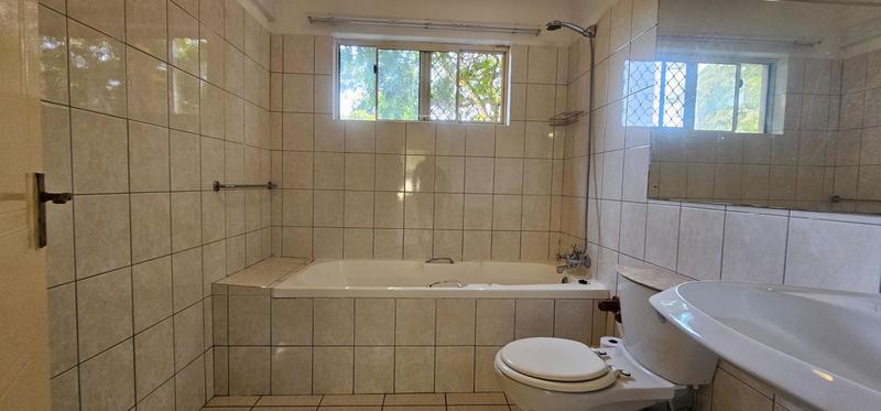 3 Bedroom Property for Sale in Essenwood KwaZulu-Natal