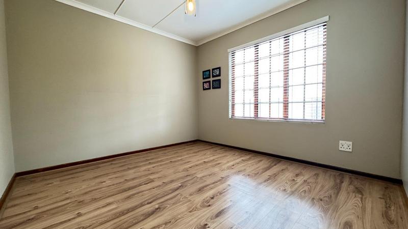 3 Bedroom Property for Sale in Morningside KwaZulu-Natal