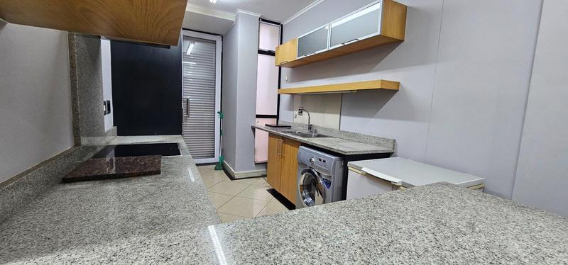 2 Bedroom Property for Sale in Umhlanga Ridge KwaZulu-Natal