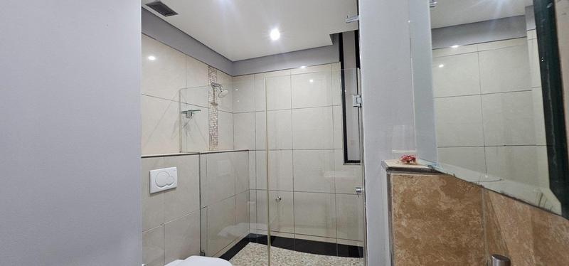 2 Bedroom Property for Sale in Umhlanga Ridge KwaZulu-Natal